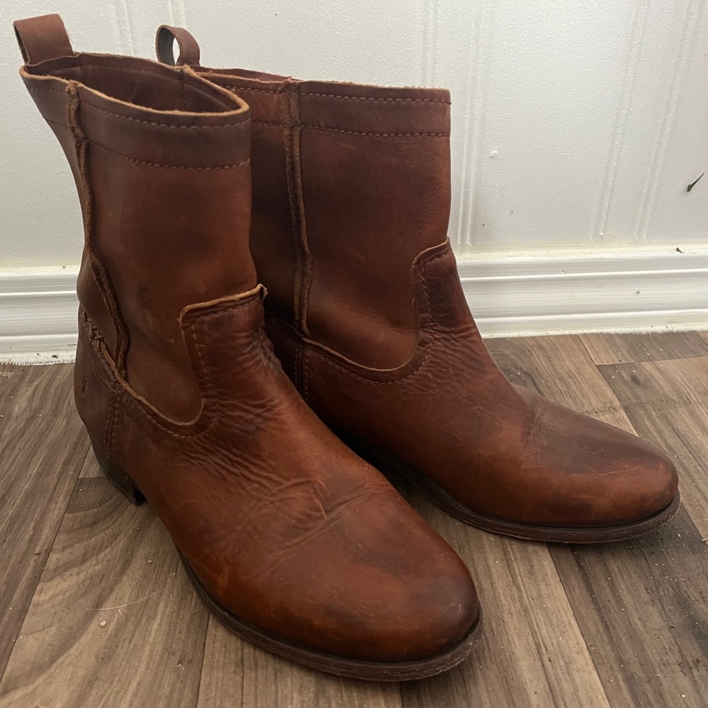 Frye Brown Cara Cognac Roper Style Boots/Booties